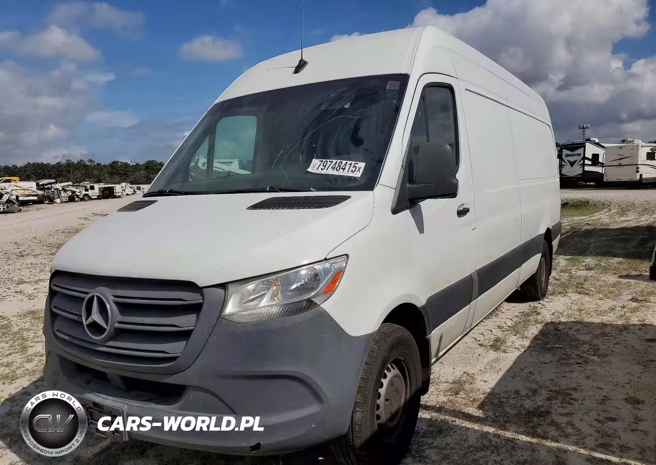 2020 Mercedes Benz Sprinter 2500 Delivery Van