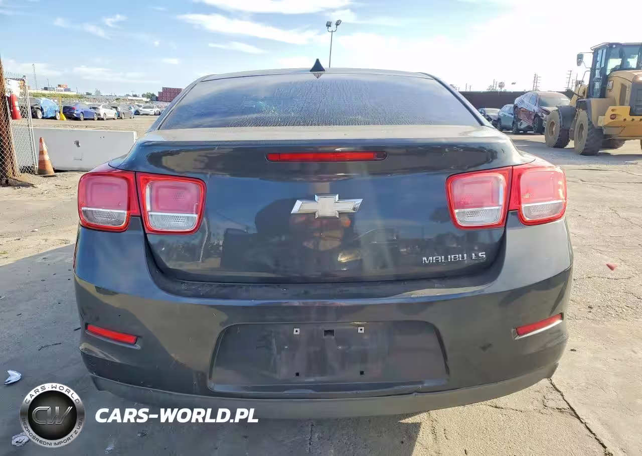 2014 Chevrolet Malibu Ls VIN:1G11B5SL6EF140327 - 6