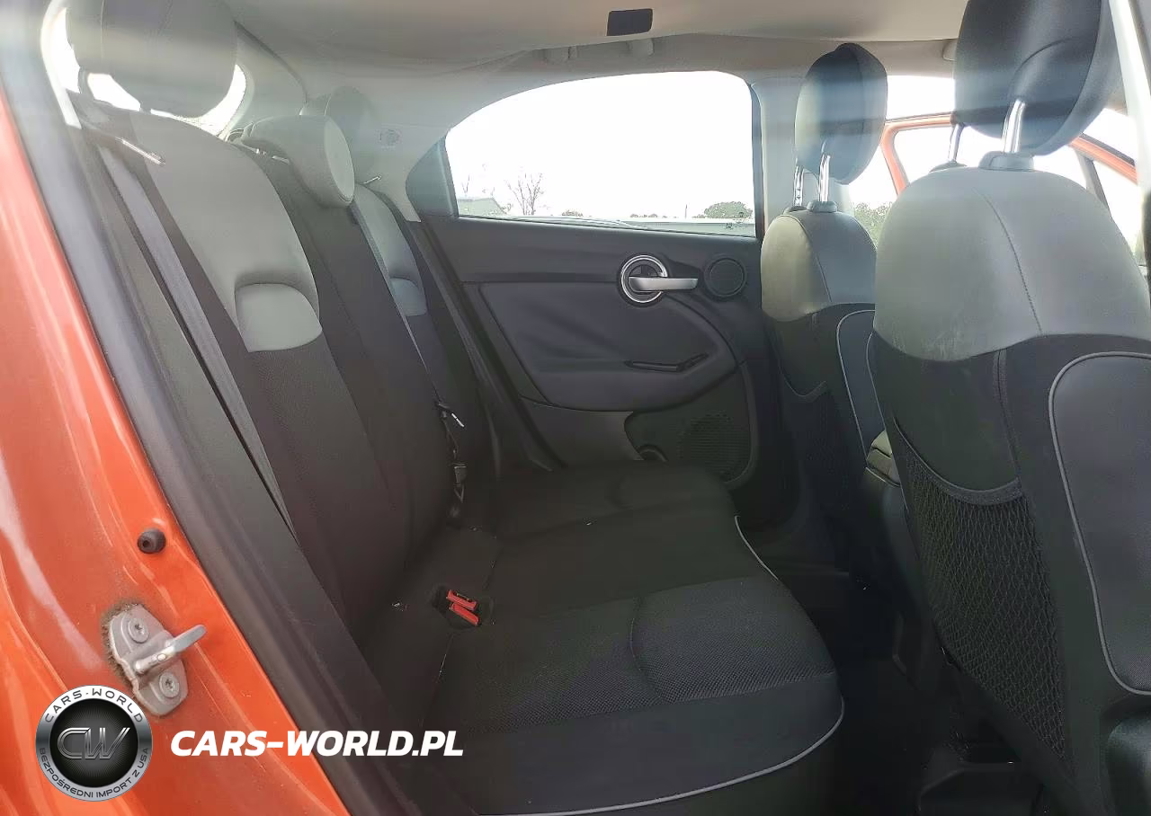 2016 Fiat 500X Easy VIN:ZFBCFXBTXGP411762 - 11
