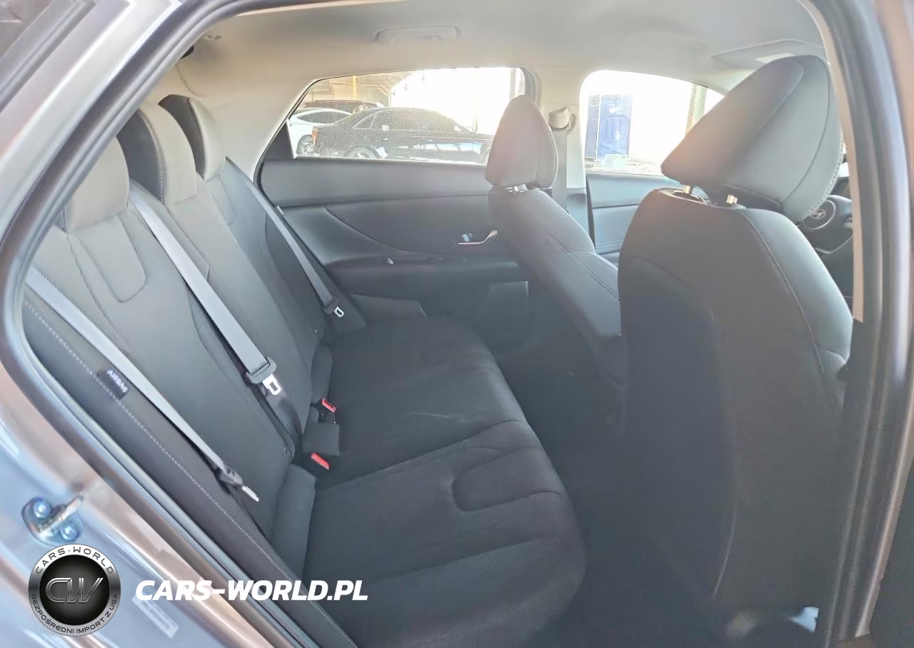 2025 Hyundai Elantra Se VIN:KMHLL4DG3SU025176 - 10