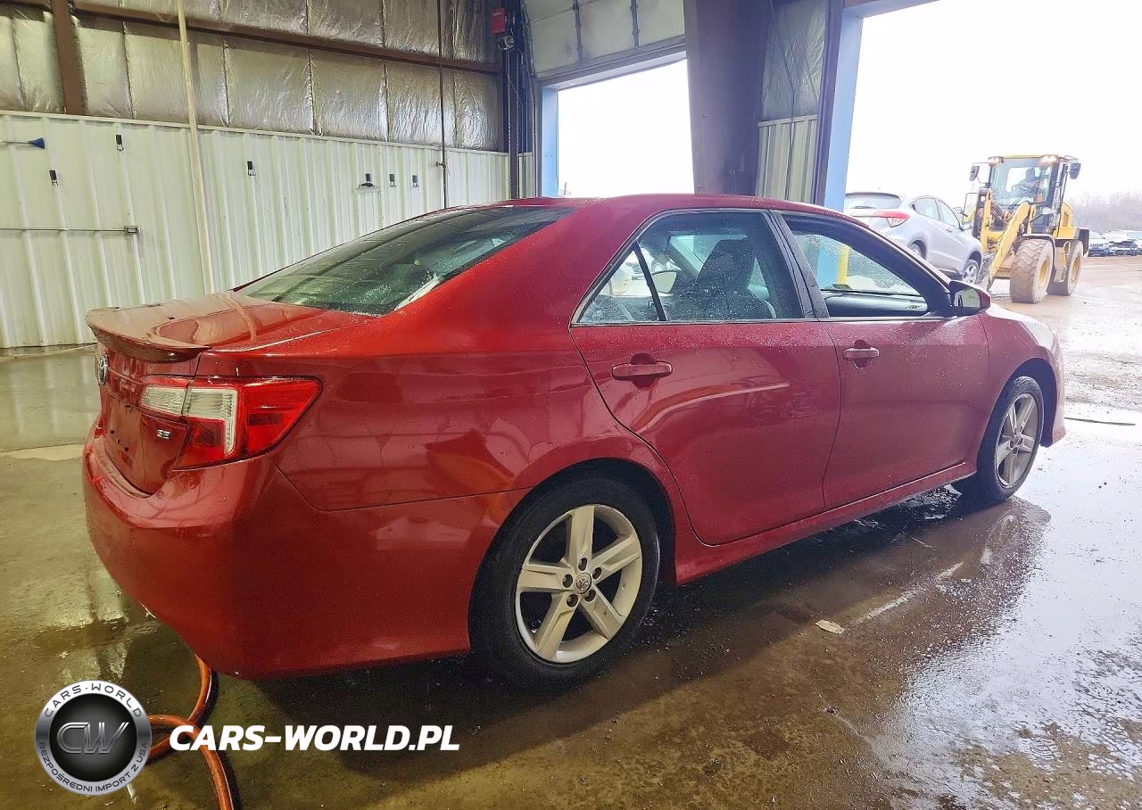 2013 Toyota Camry Se VIN:4T1BF1FK6DU704395 - 3