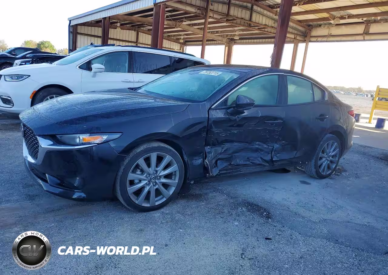 2023 Mazda 3 Preferred