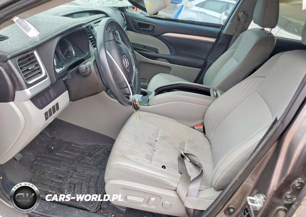 2016 Toyota Highlander Le Plus VIN:5TDZKRFH6GS183866 - 7