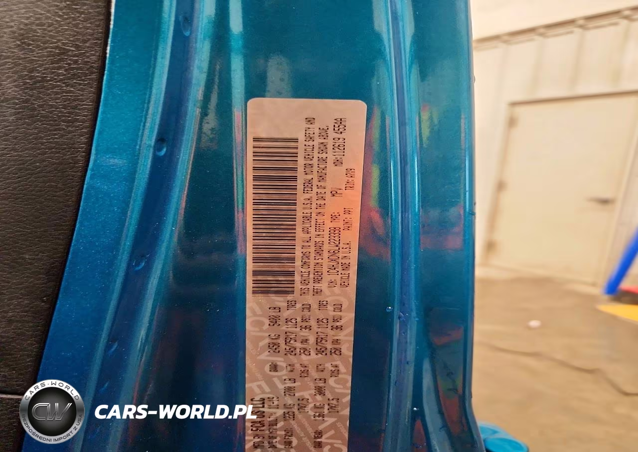 2020 Jeep Wrangler Unlimited Sport VIN:1C4HJXDN6LW223398 - 13