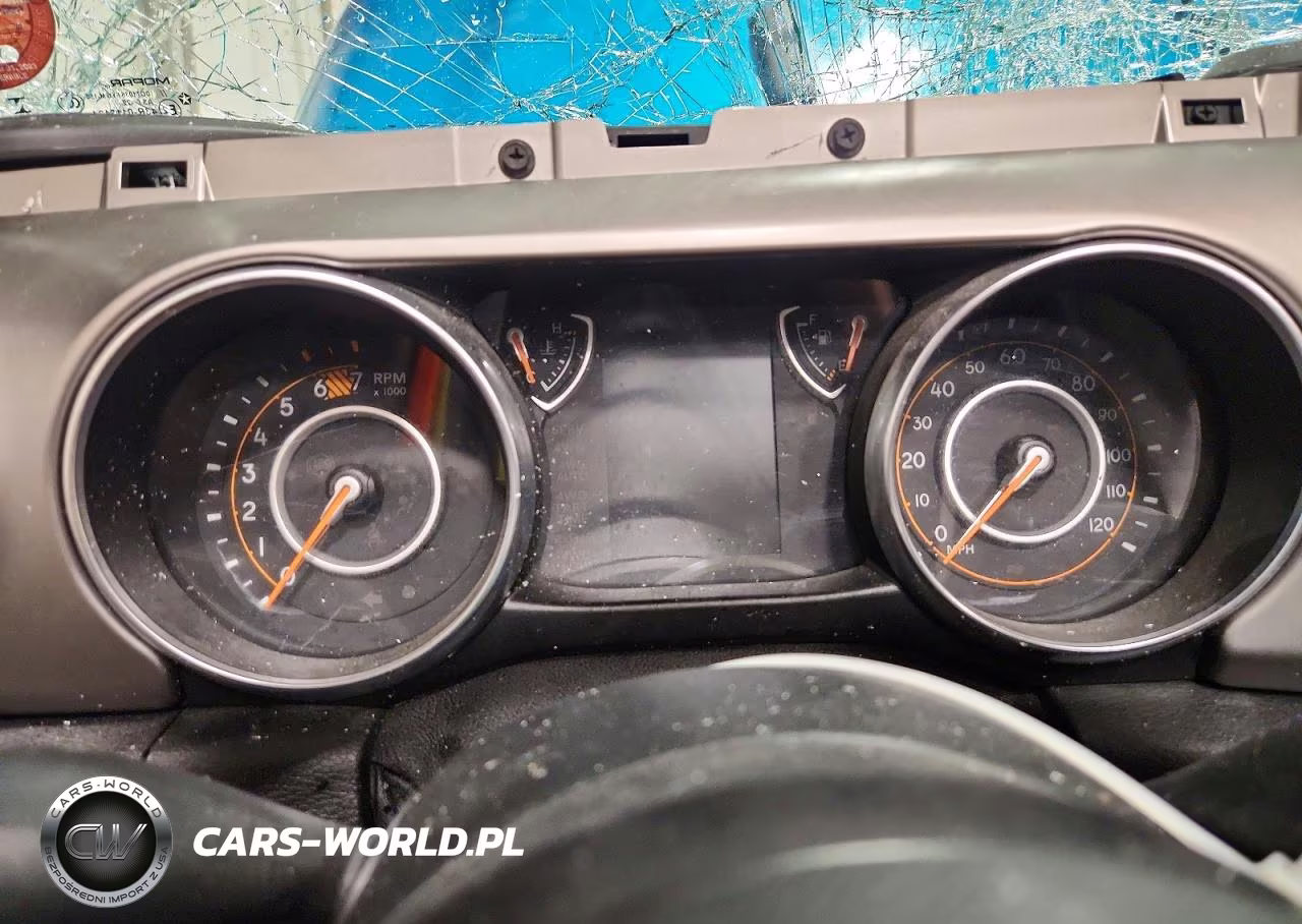 2020 Jeep Wrangler Unlimited Sport VIN:1C4HJXDN6LW223398 - 9
