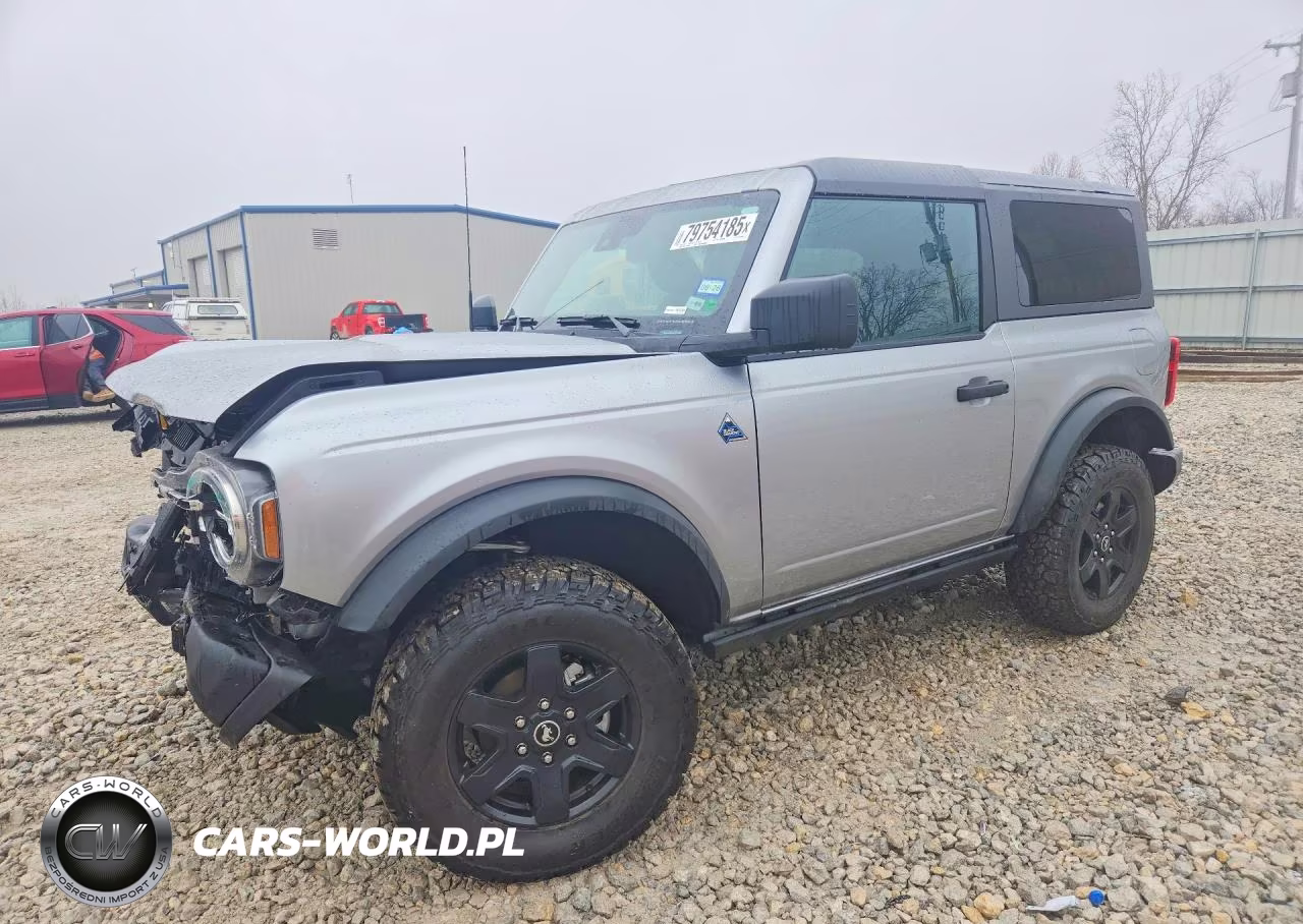 2024 Ford Bronco Black Diamond – zdjęcie 1 z 13