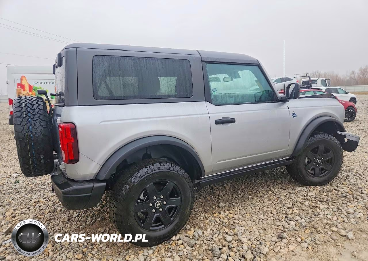 2024 Ford Bronco Black Diamond VIN:1FMDE1AH5RLA60912 - 3