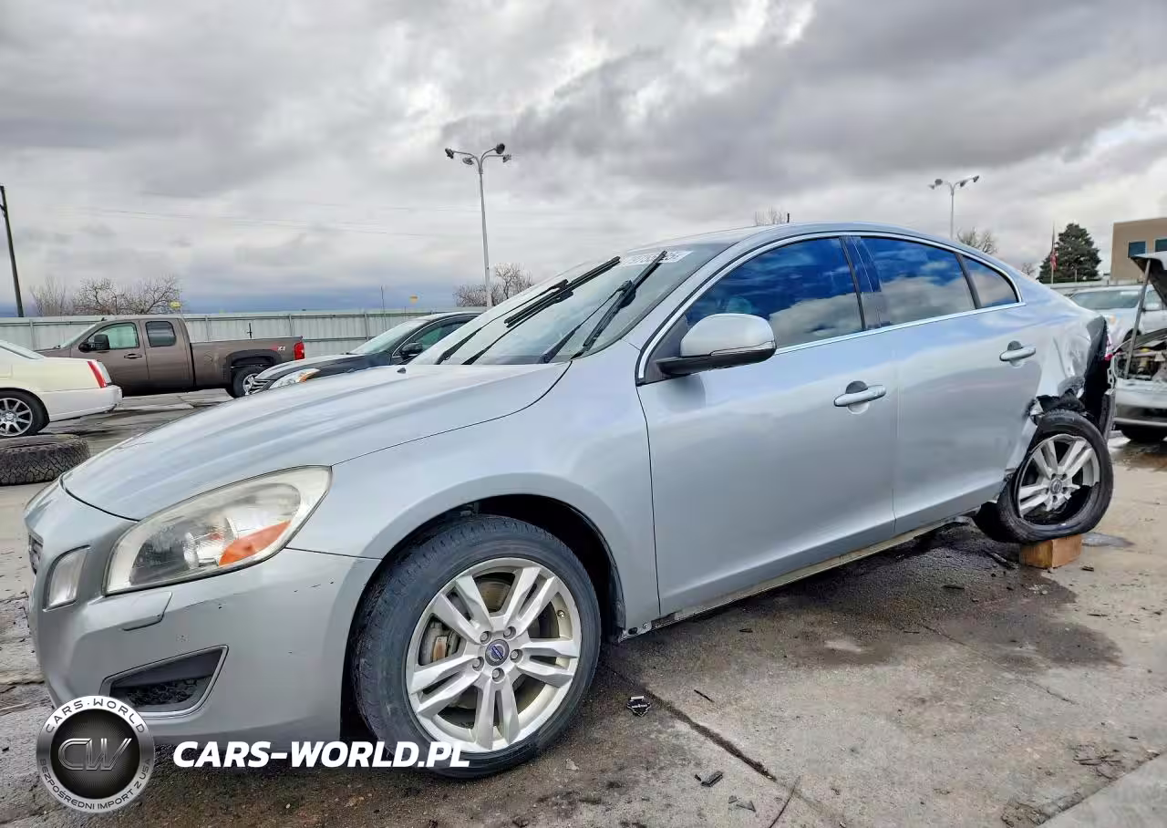 2013 Volvo S60 T5