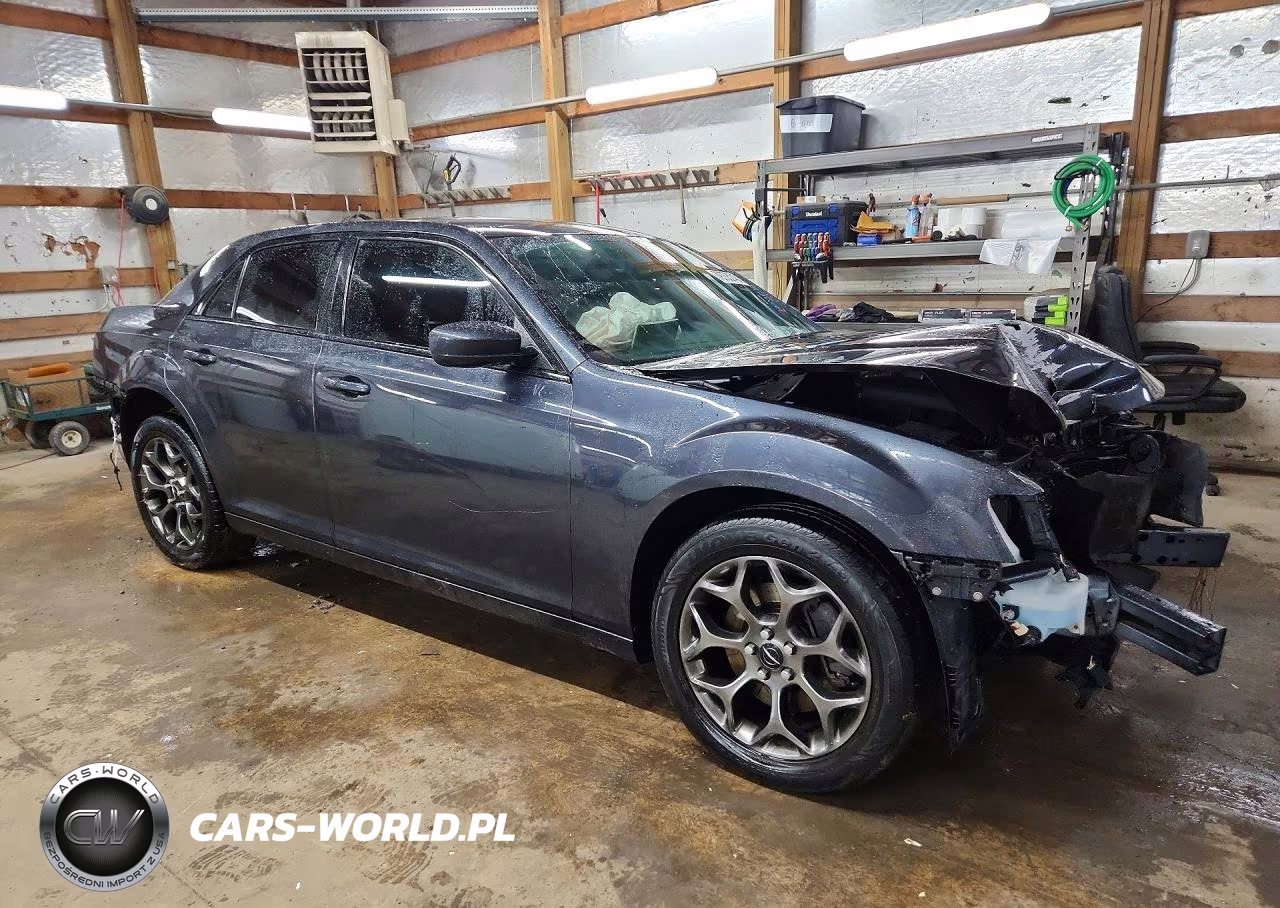 2016 Chrysler 300 S VIN:2C3CCAGG1GH278400 - 4