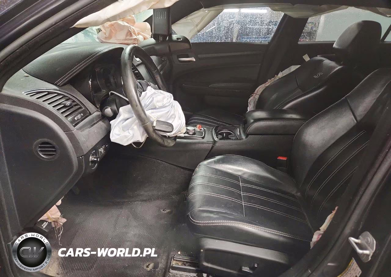 2016 Chrysler 300 S VIN:2C3CCAGG1GH278400 - 7