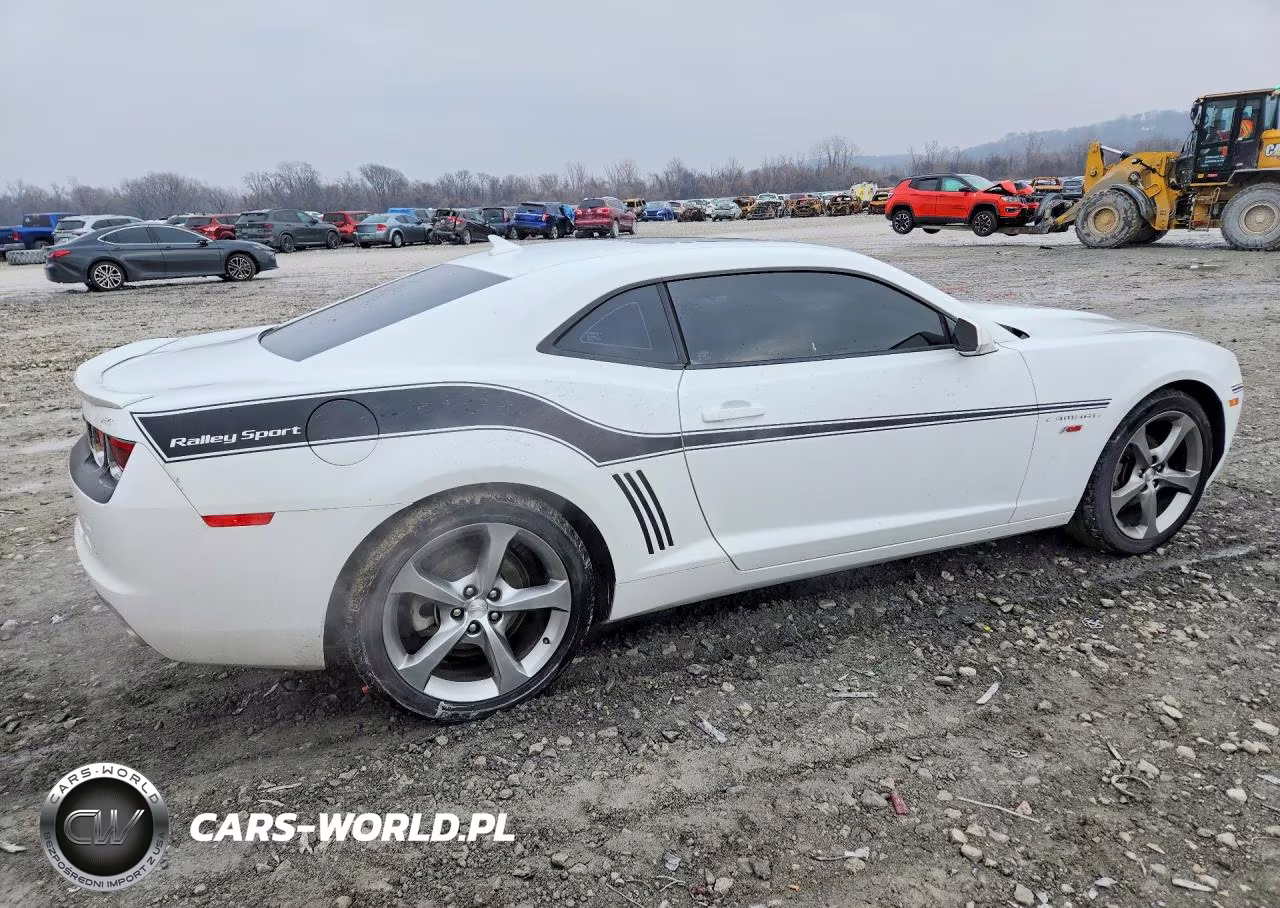 2013 Chevrolet Camaro Lt VIN:2G1FB1E39D9201946 - 3