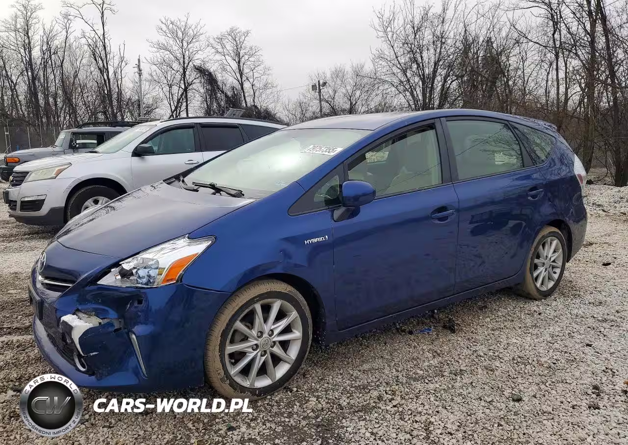 2013 Toyota Prius V Five