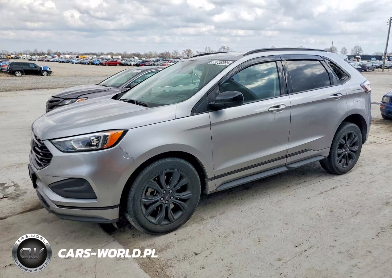 2022 Ford Edge Se