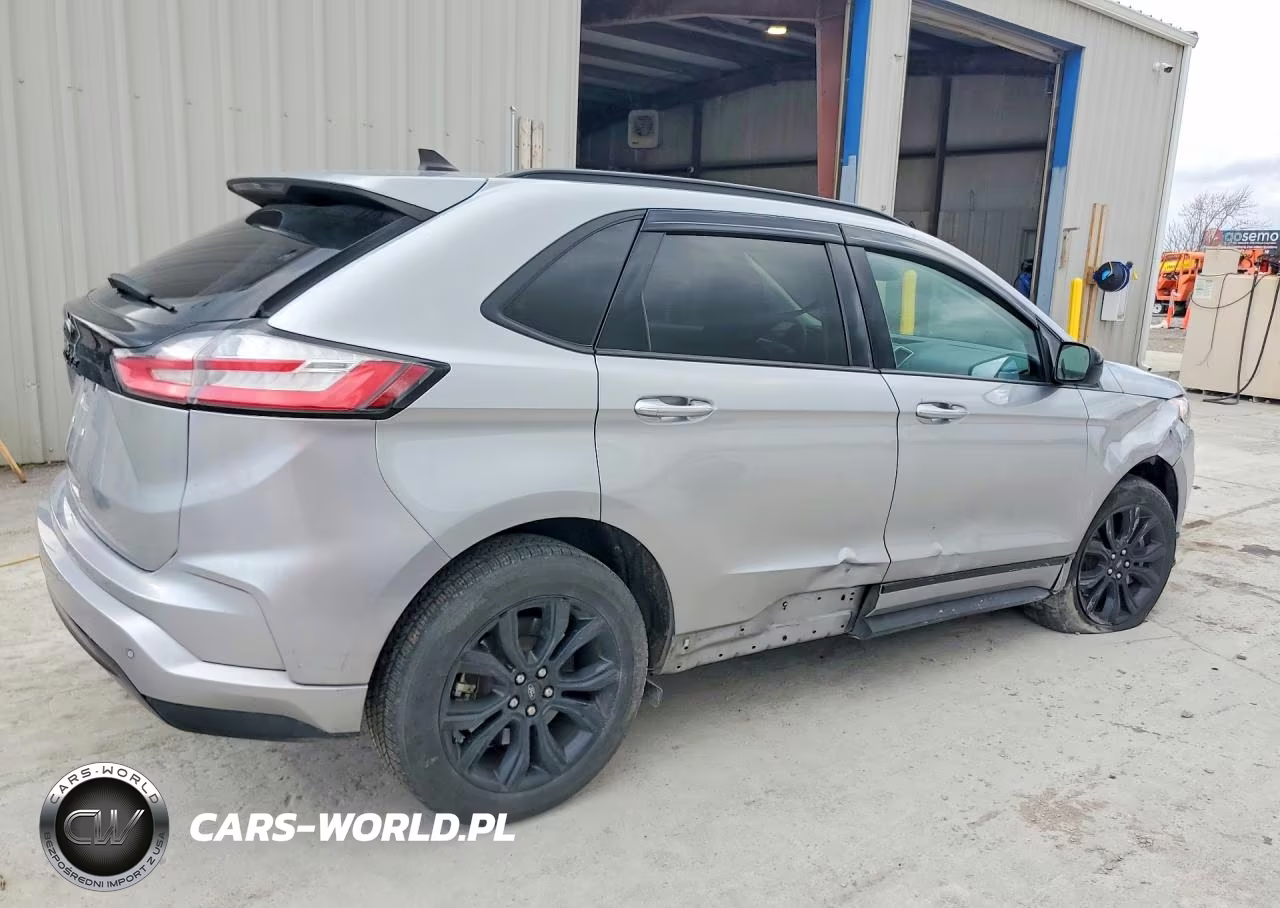 2022 Ford Edge Se VIN:2FMPK4G92NBA12138 - 3