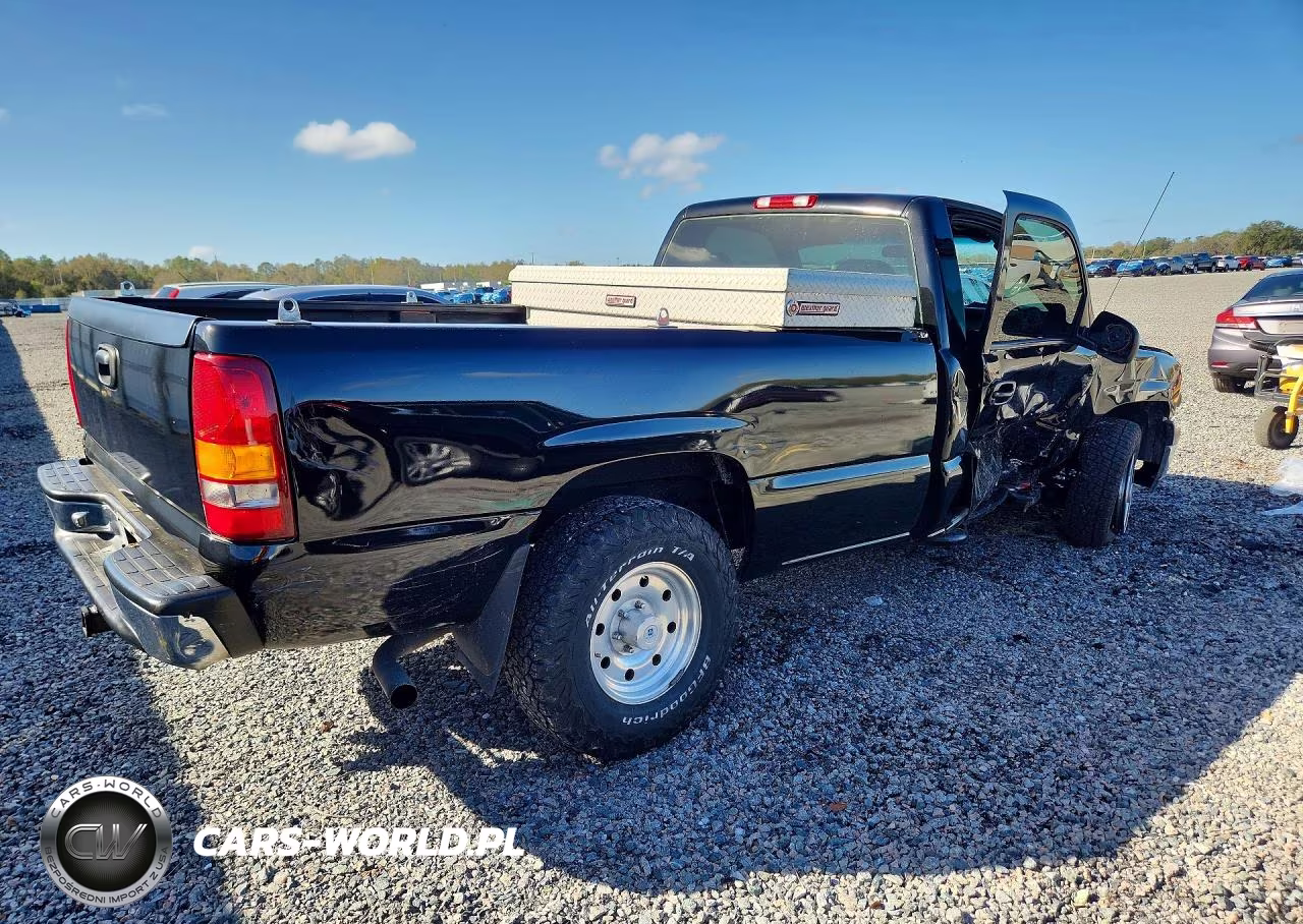 2002 Chevrolet Silverado K1500 VIN:1GCEK14T52Z127786 - 3