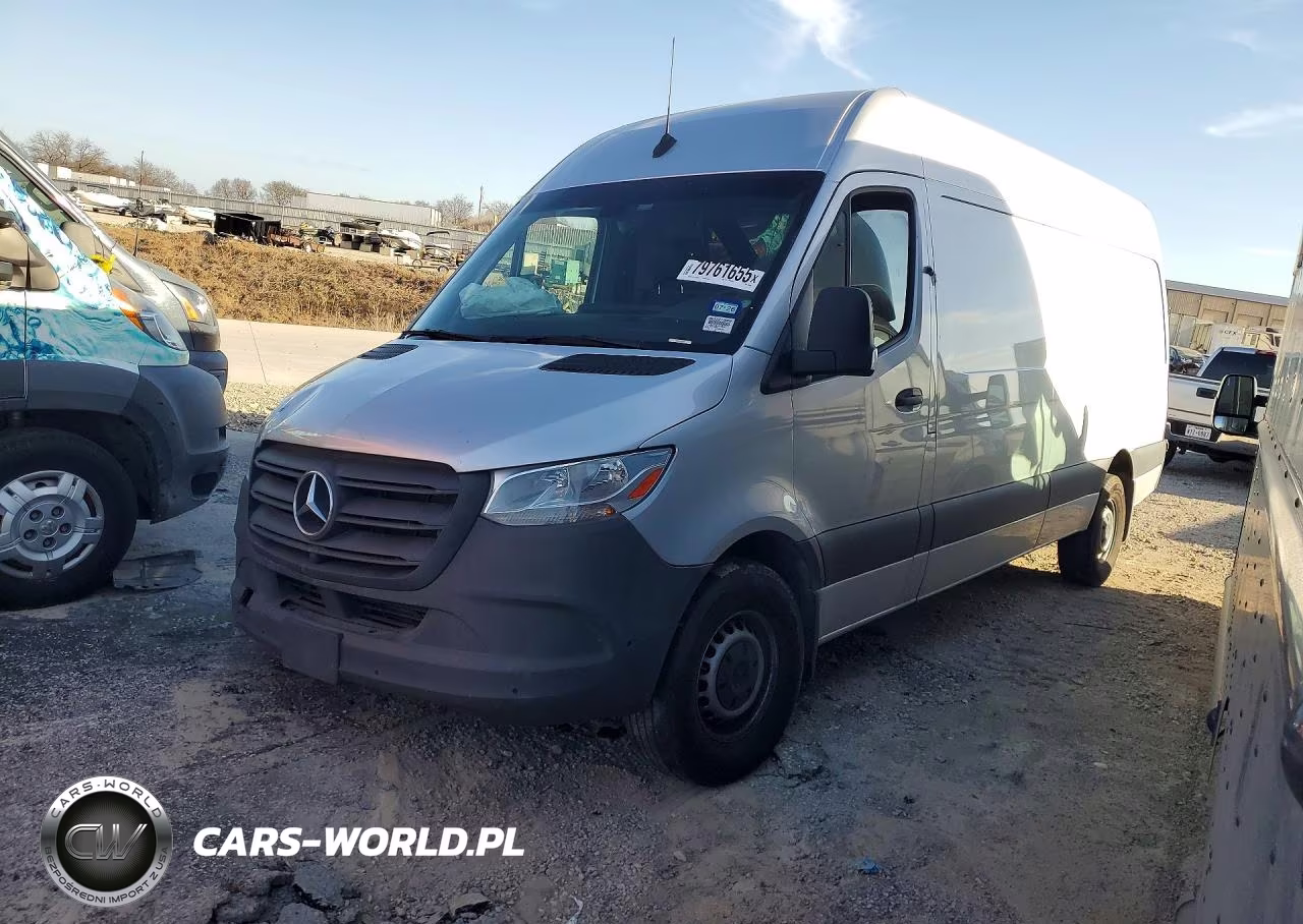 2023 Mercedes Benz Sprinter 2500 Delivery Van