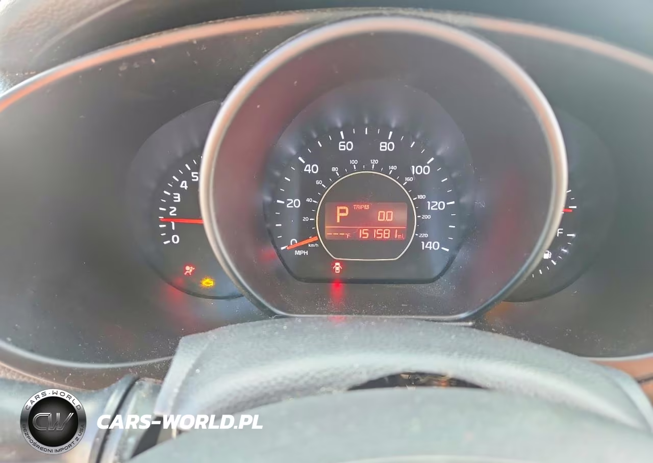 2017 Kia Soul + VIN:KNDJP3A5XH7446218 - 9