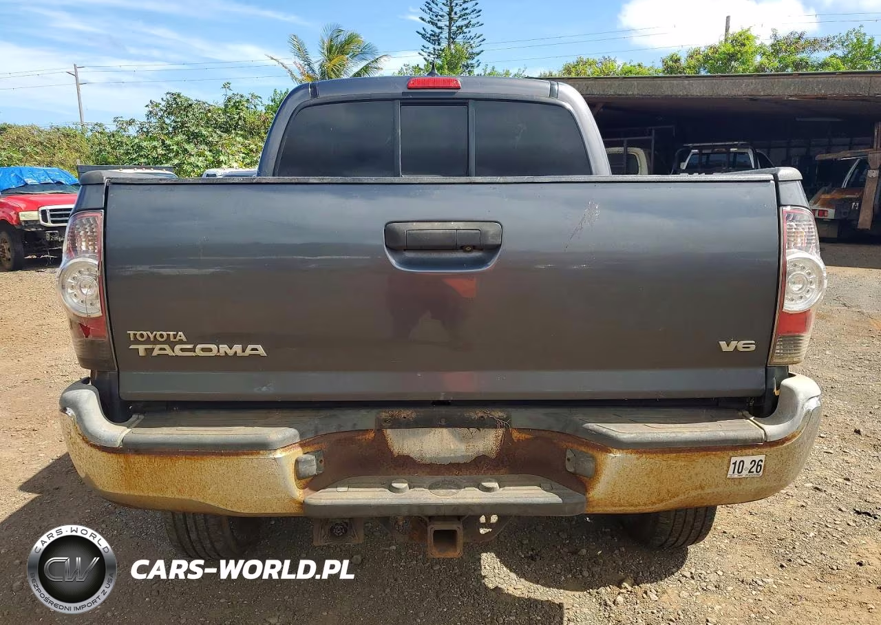 2015 Toyota Tacoma V6 VIN:5TFLU4EN1FX129393 - 6