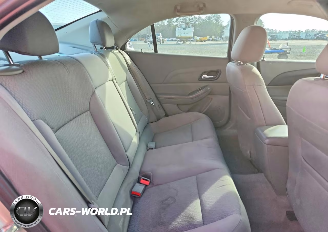 2015 Chevrolet Malibu Ls VIN:1G11A5SL3FF116751 - 10
