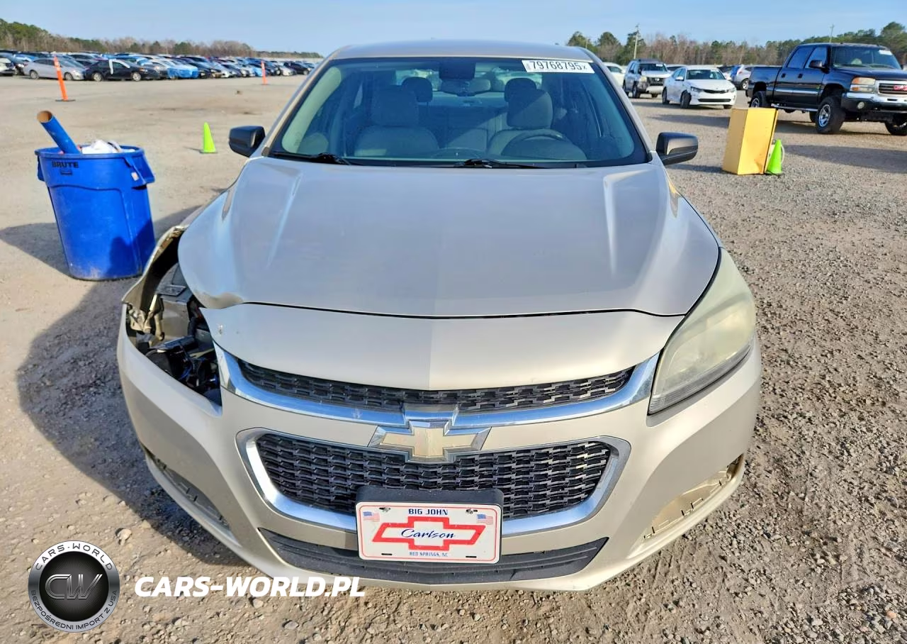 2015 Chevrolet Malibu Ls VIN:1G11A5SL3FF116751 - 5