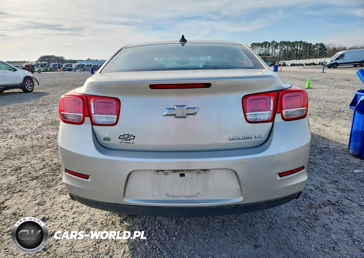 2015 Chevrolet Malibu Ls VIN:1G11A5SL3FF116751 - 6