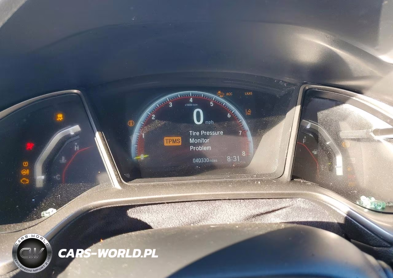 2021 Honda Civic Type-R Touring VIN:SHHFK8G74MU204375 - 9