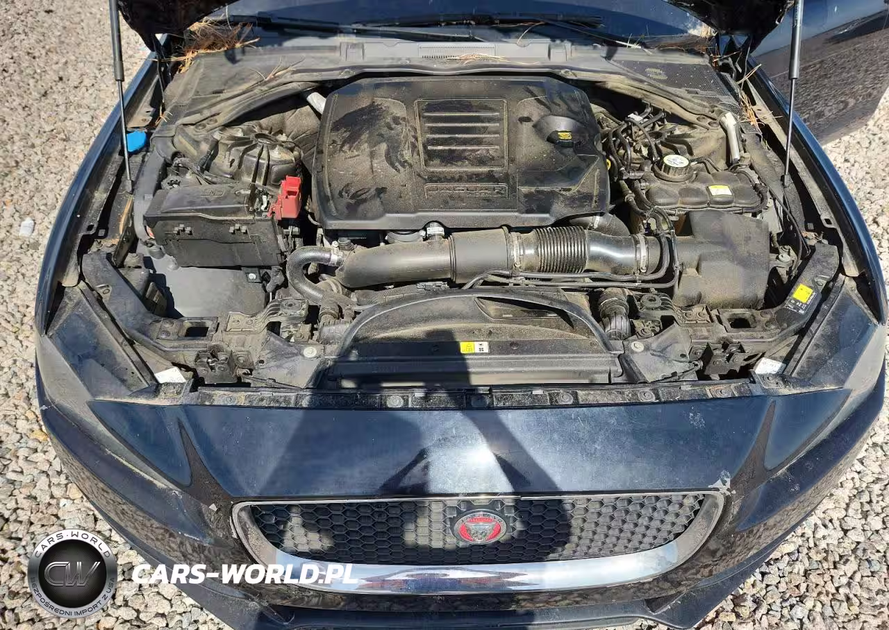 2018 Jaguar Xe VIN:SAJAR4FX3JCP34624 - 11