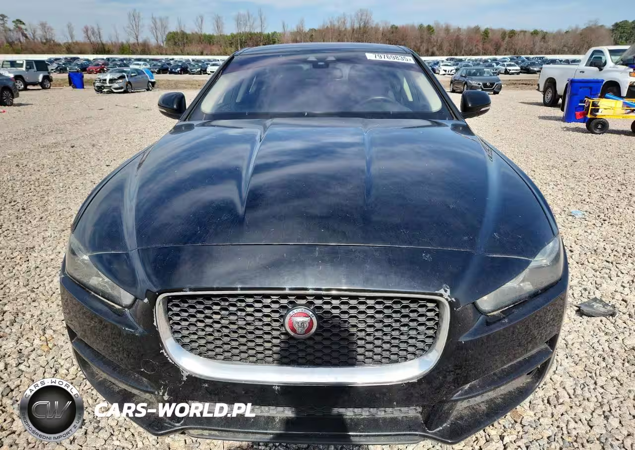 2018 Jaguar Xe VIN:SAJAR4FX3JCP34624 - 5