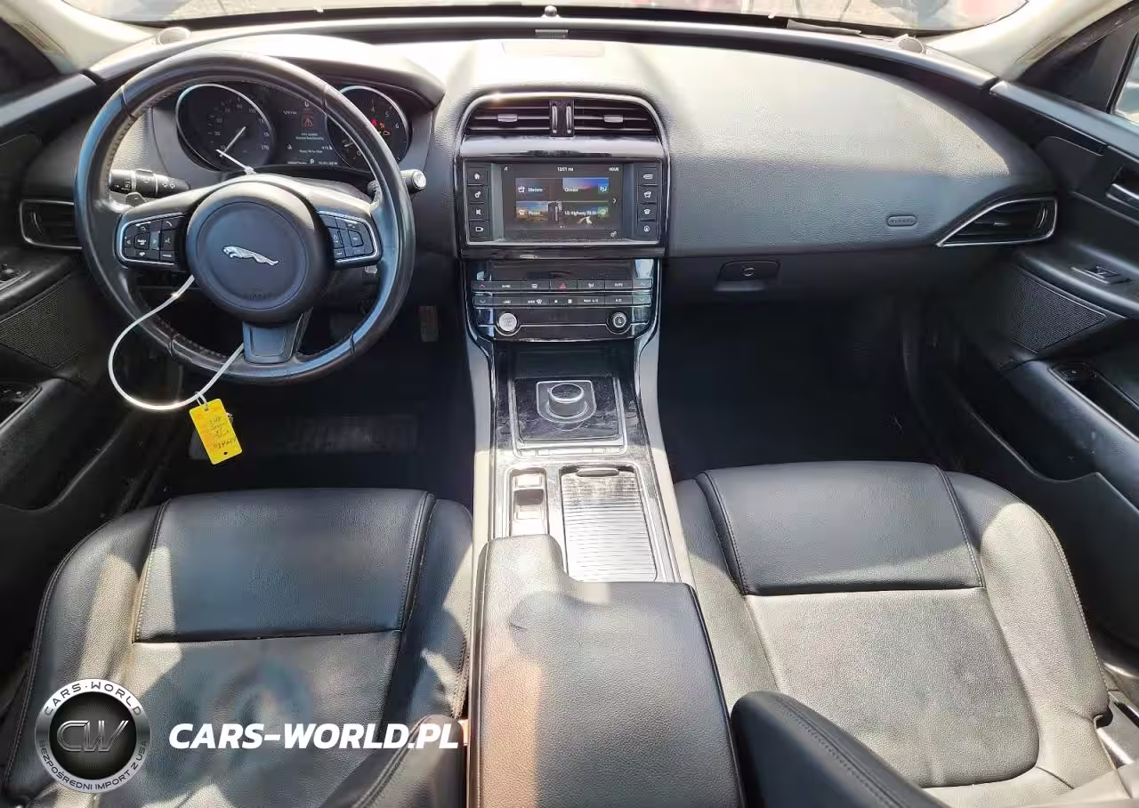 2018 Jaguar Xe VIN:SAJAR4FX3JCP34624 - 8