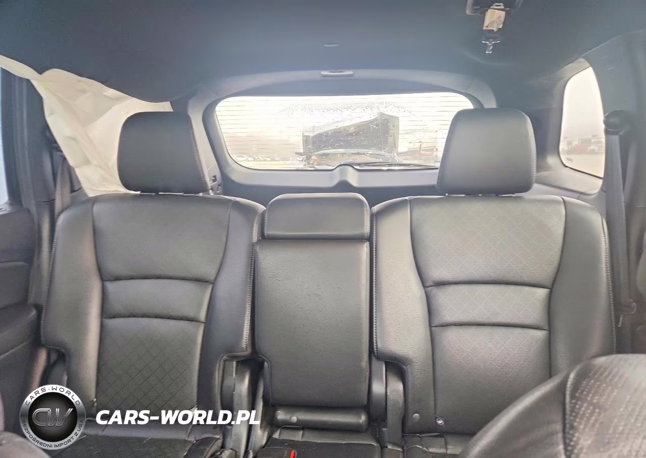 2019 Honda Passport Elite VIN:5FNYF8H09KB003133 - 10