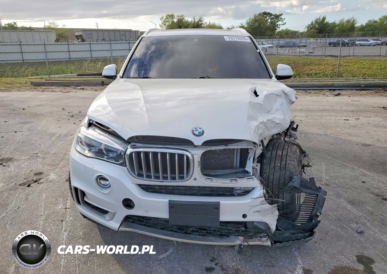 2017 BMW X5 xDrive35I VIN:5UXKR0C52H0V65592 - 5
