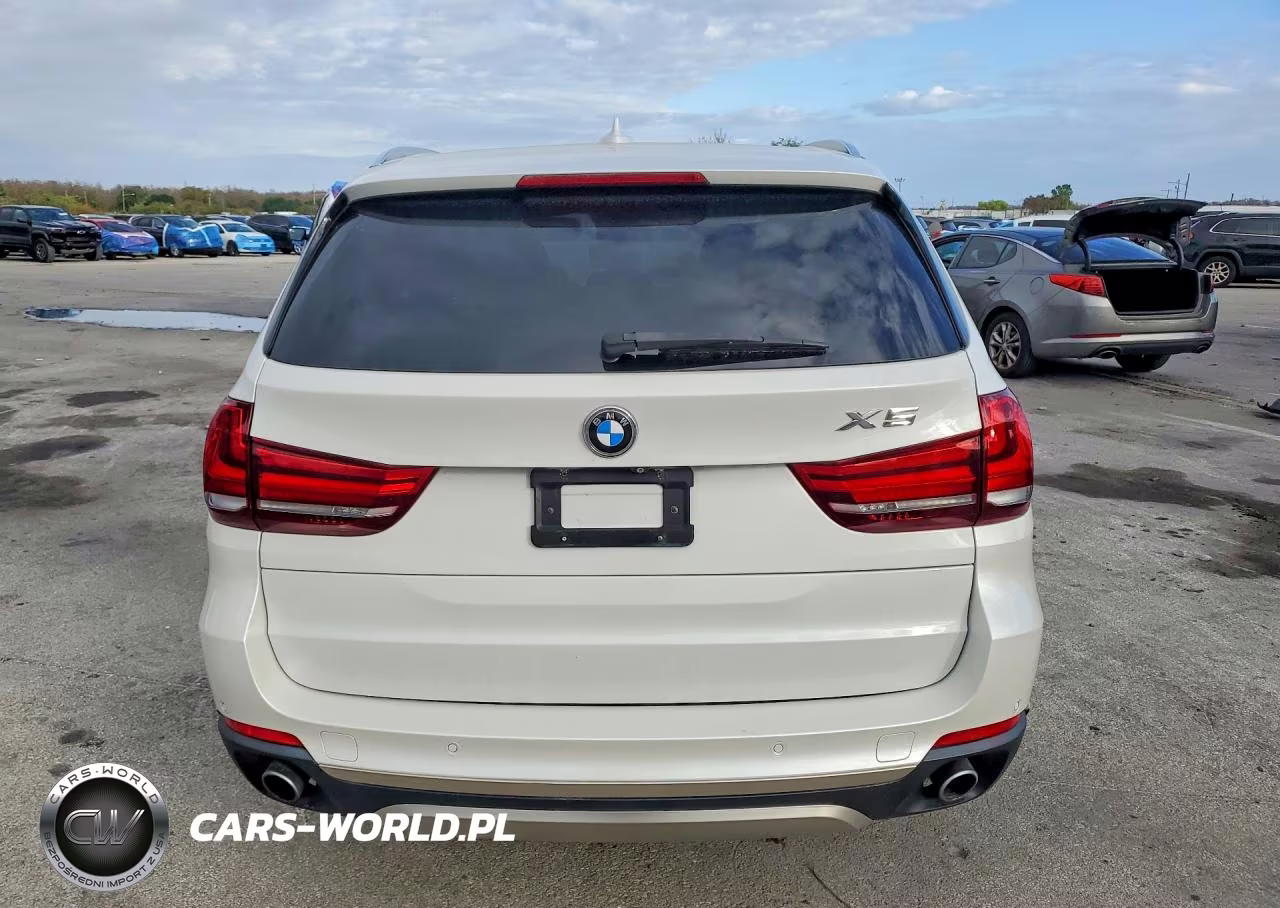 2017 BMW X5 xDrive35I VIN:5UXKR0C52H0V65592 - 6