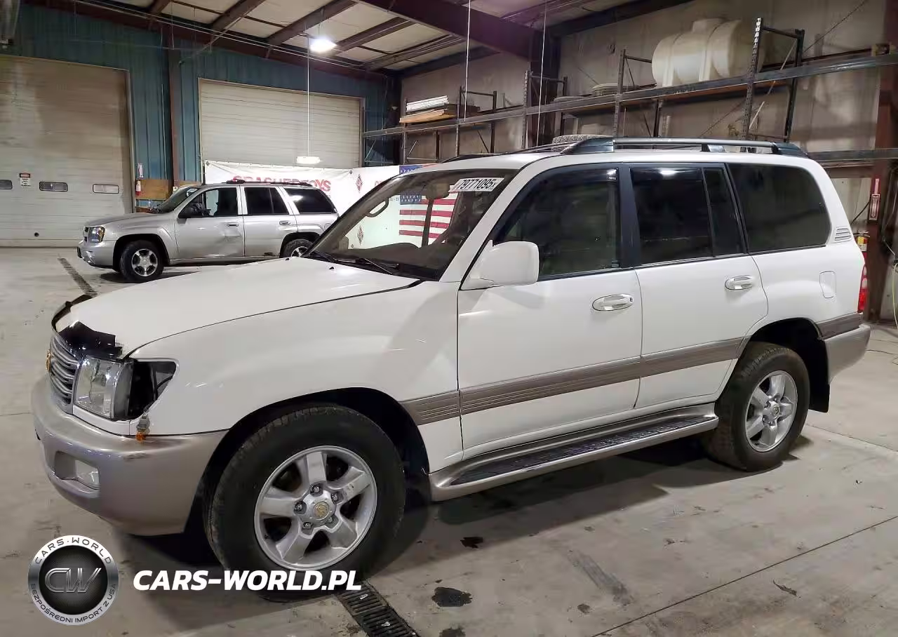 2004 Toyota Land Cruiser Base