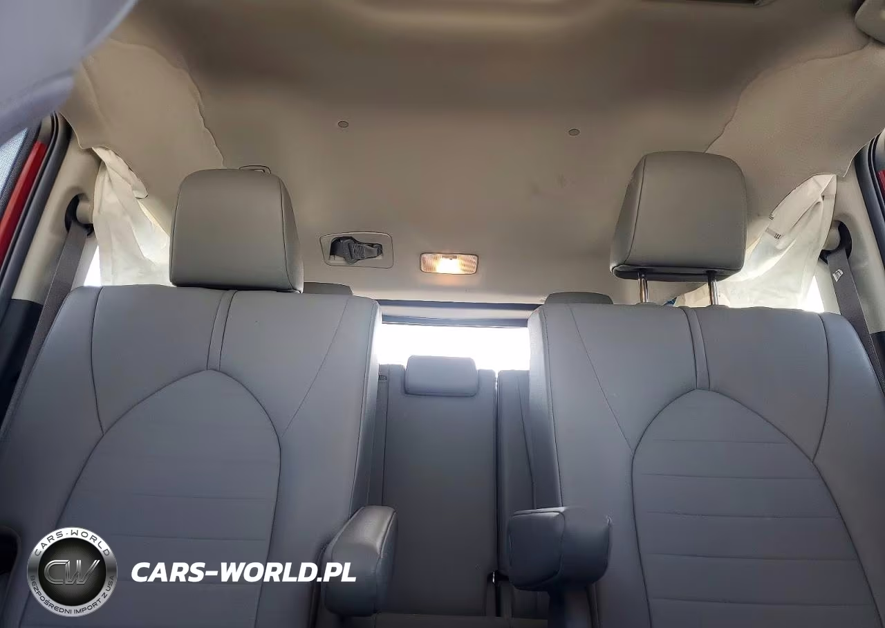 2020 Toyota Highlander Xle VIN:5TDGZRBH1LS017547 - 10