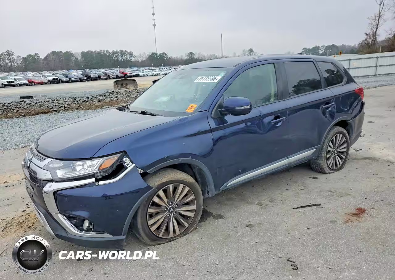 2020 Mitsubishi Outlander Se