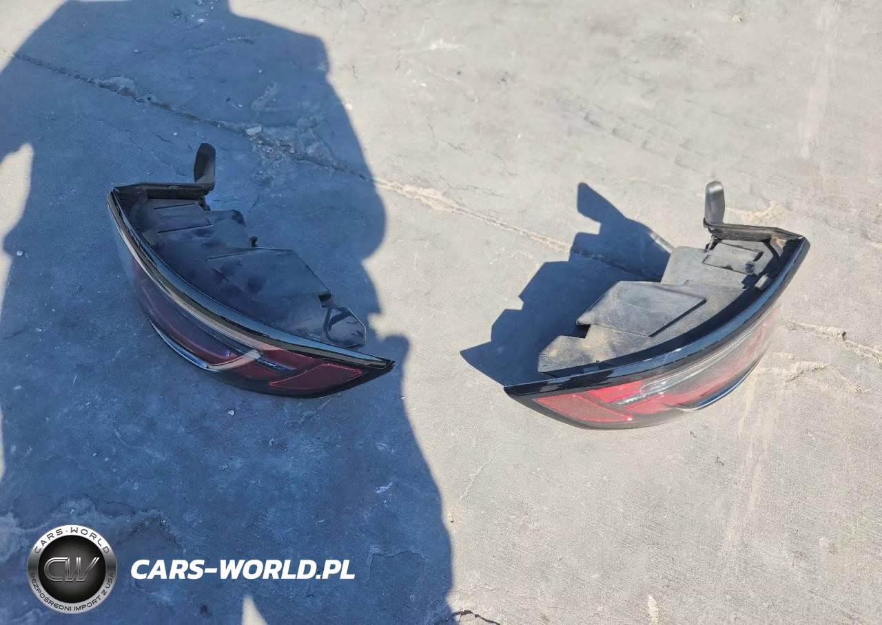 2020 Land Rover Discovery Sport VIN:SALCK2FX0LH858168 - 13