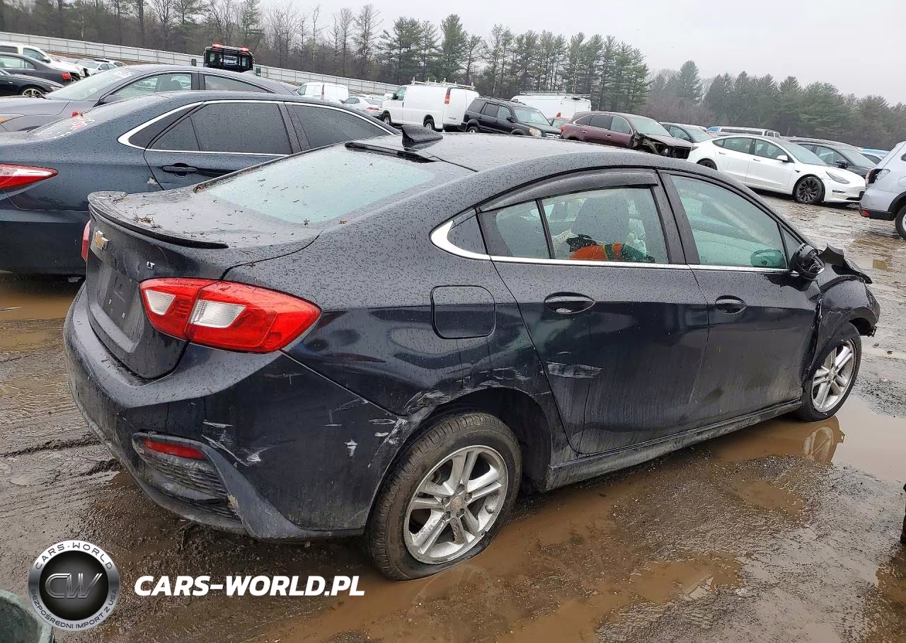 2016 Chevrolet Cruze Lt VIN:1G1BE5SM0G7298938 - 3