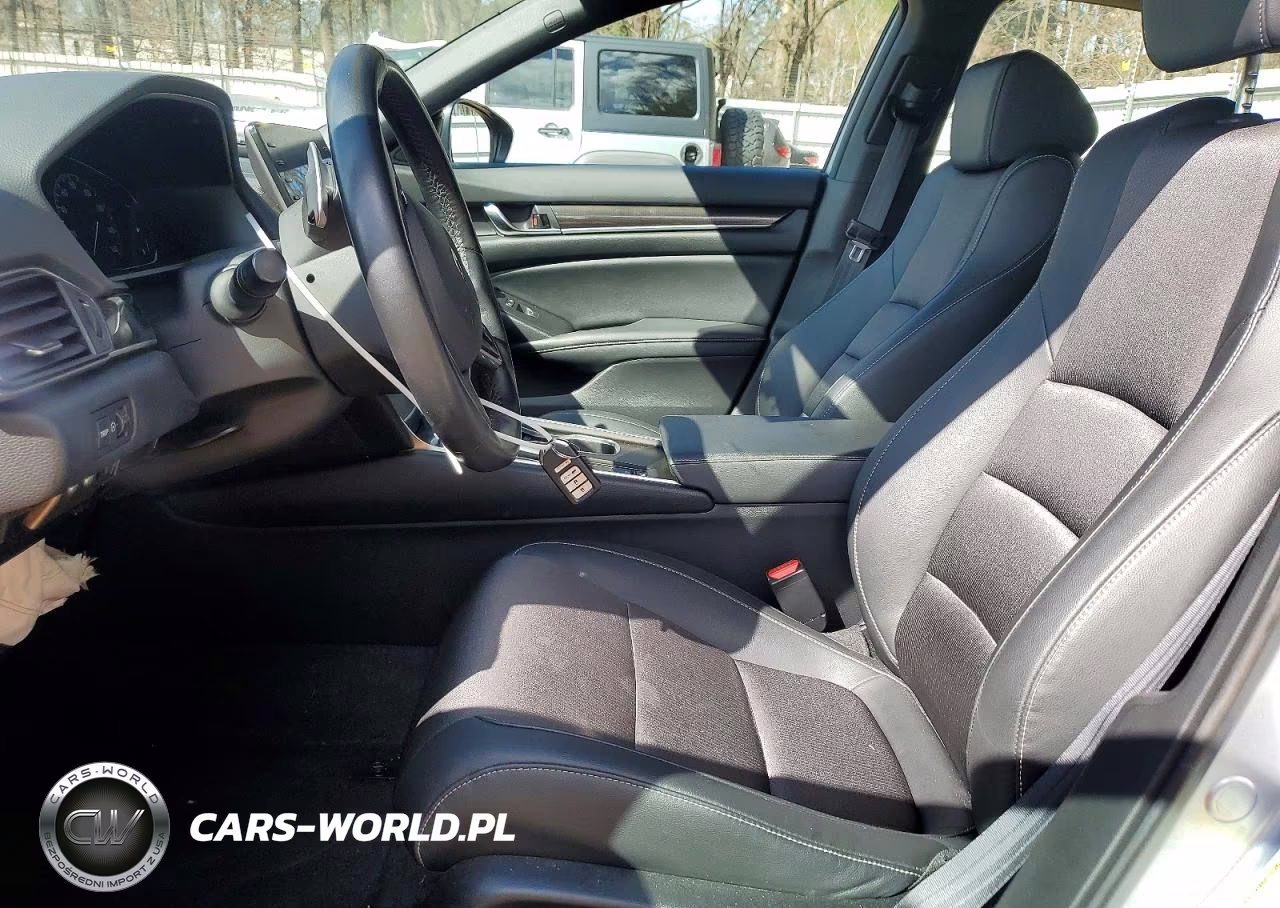 2022 Honda Accord Sport VIN:1HGCV1F3XNA065866 - 7