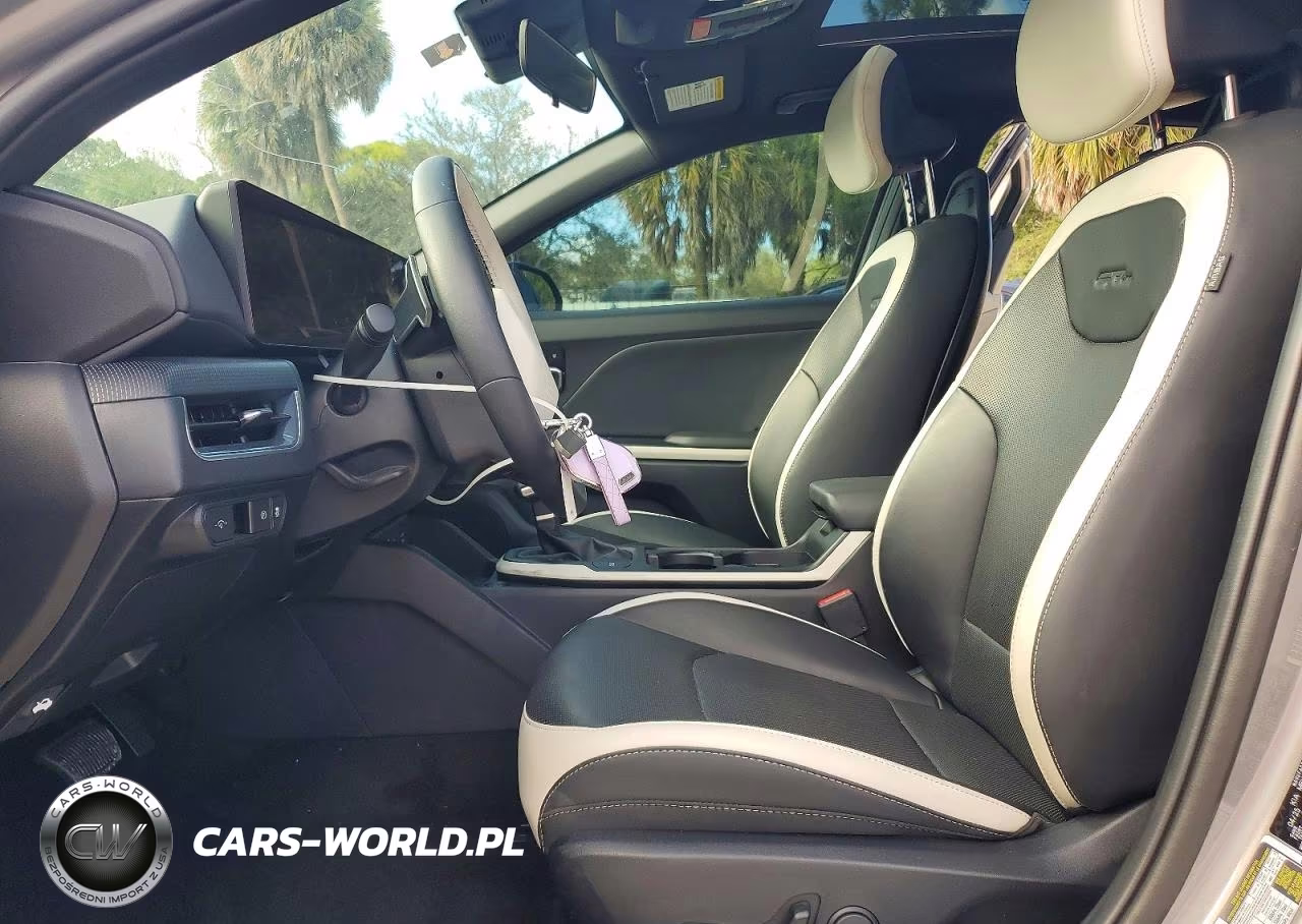 2025 Kia K4 Gt-Line VIN:3KPFW4DE7SE140191 - 7