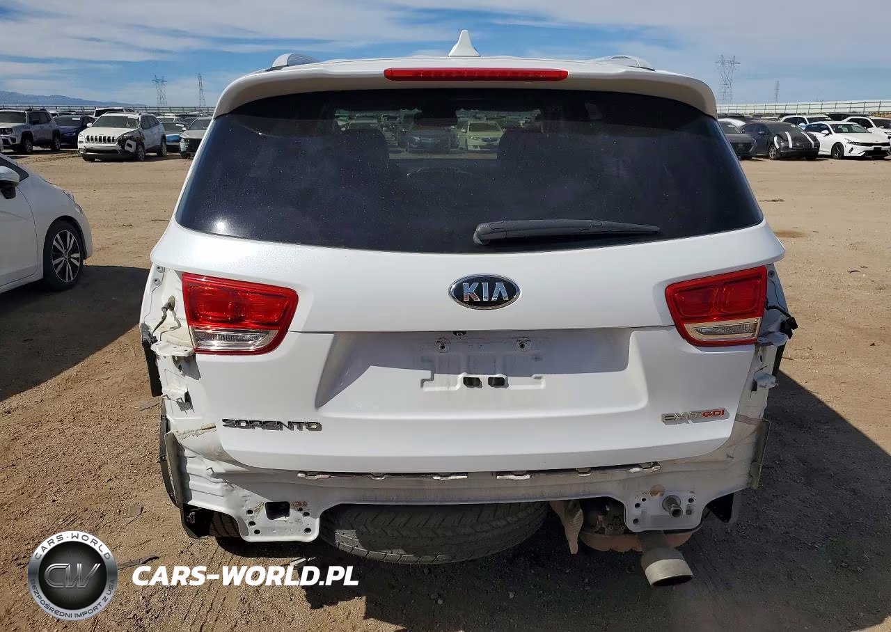 2017 Kia Sorento Ex VIN:5XYPH4A15HG250829 - 6