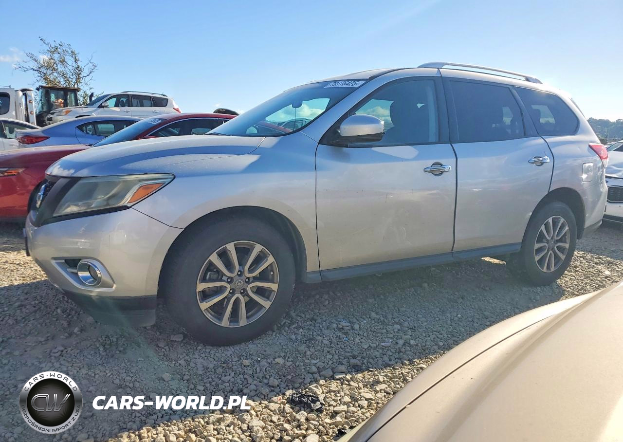 2015 Nissan Pathfinder S