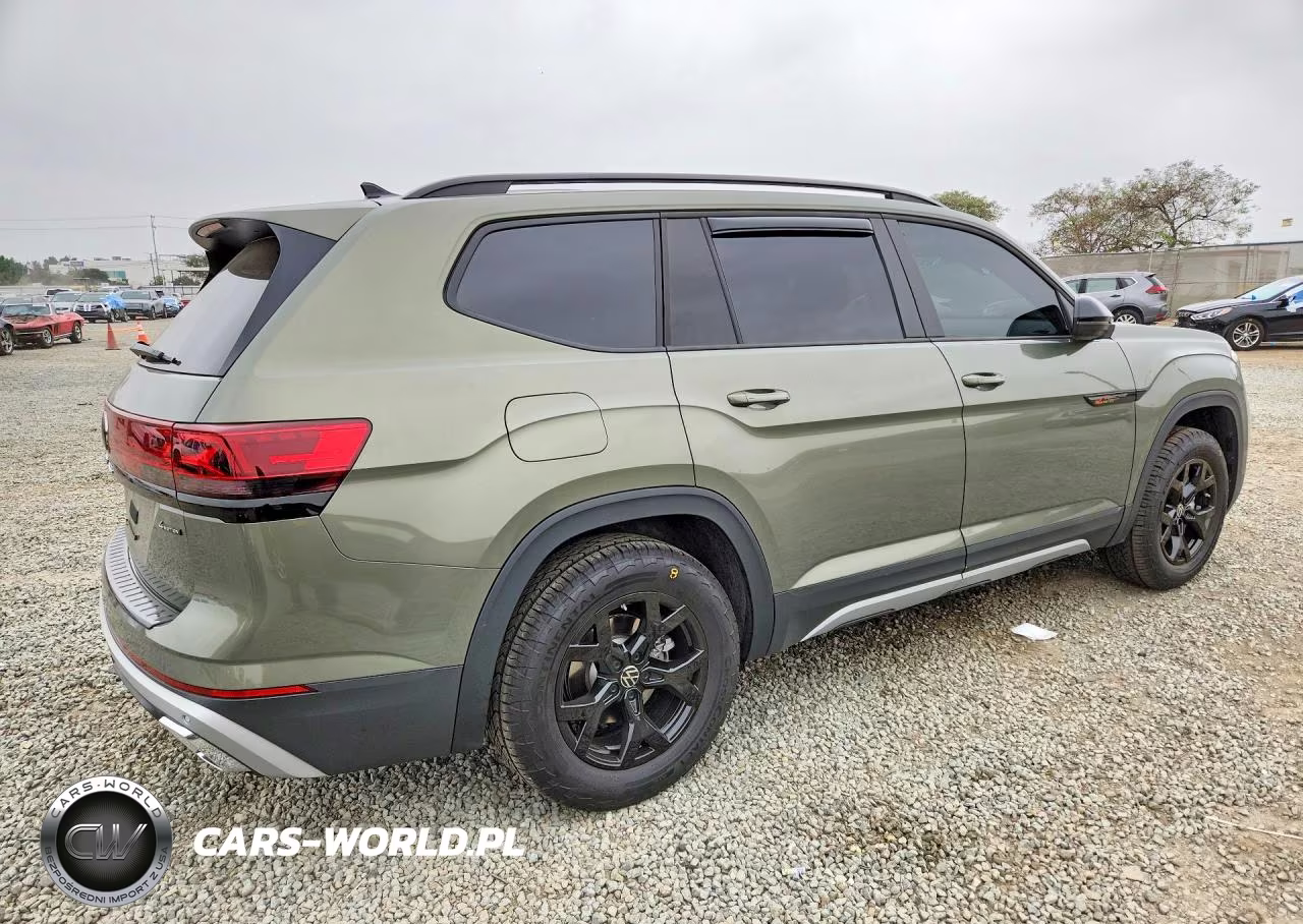 2025 Volkswagen Atlas Peak Edition Se VIN:1V2CR2CA8SC520367 - 3