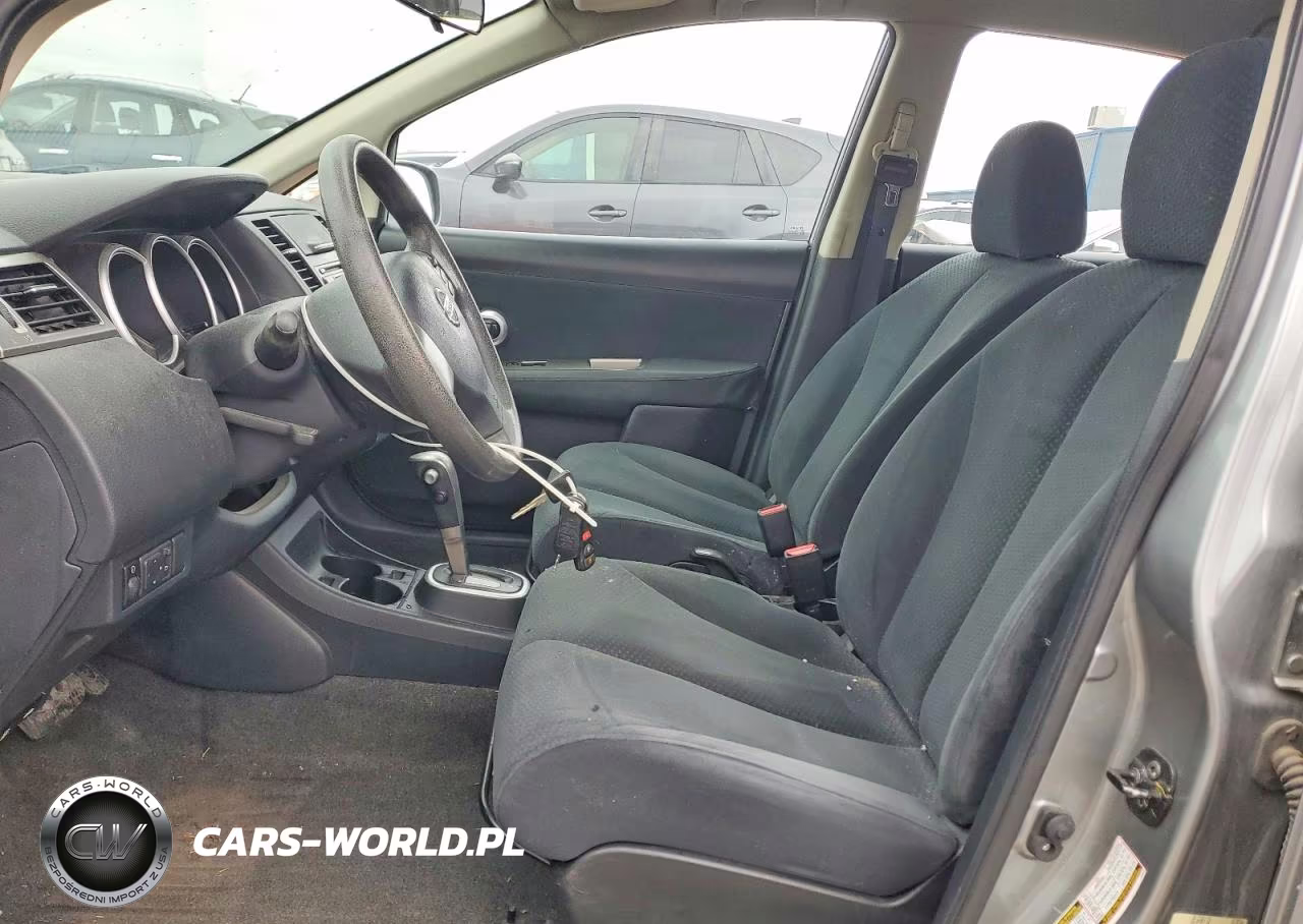 2010 Nissan Versa 1.8 S VIN:3N1BC1CP4AL388551 - 7