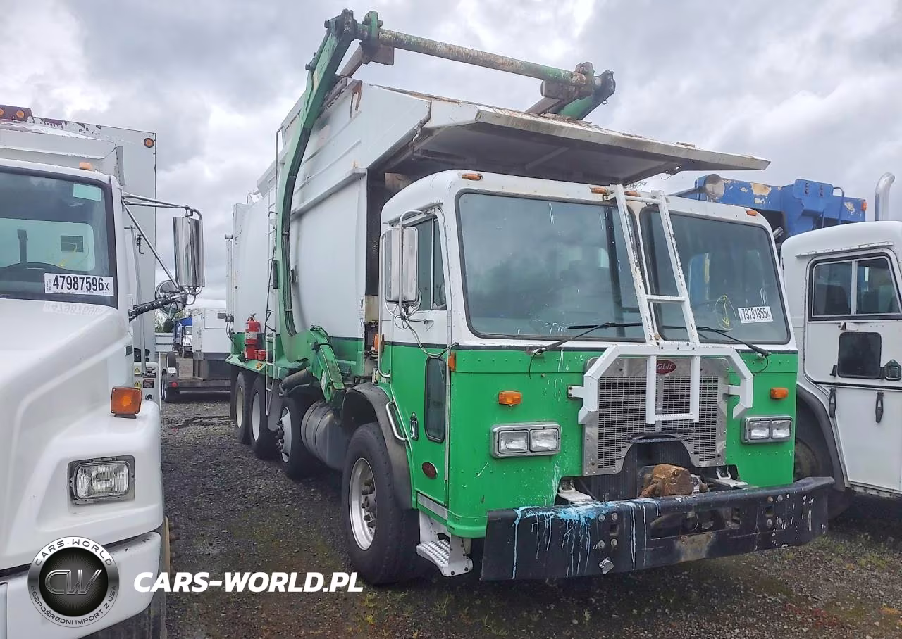 2007 Peterbilt 320 VIN:1NPZL00X17D717319 - 4