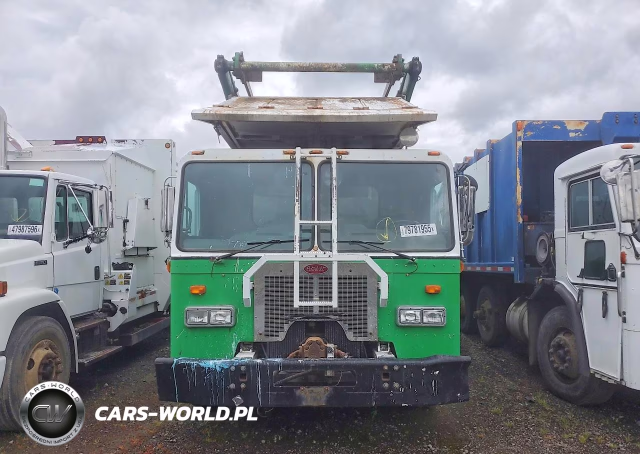 2007 Peterbilt 320 VIN:1NPZL00X17D717319 - 5