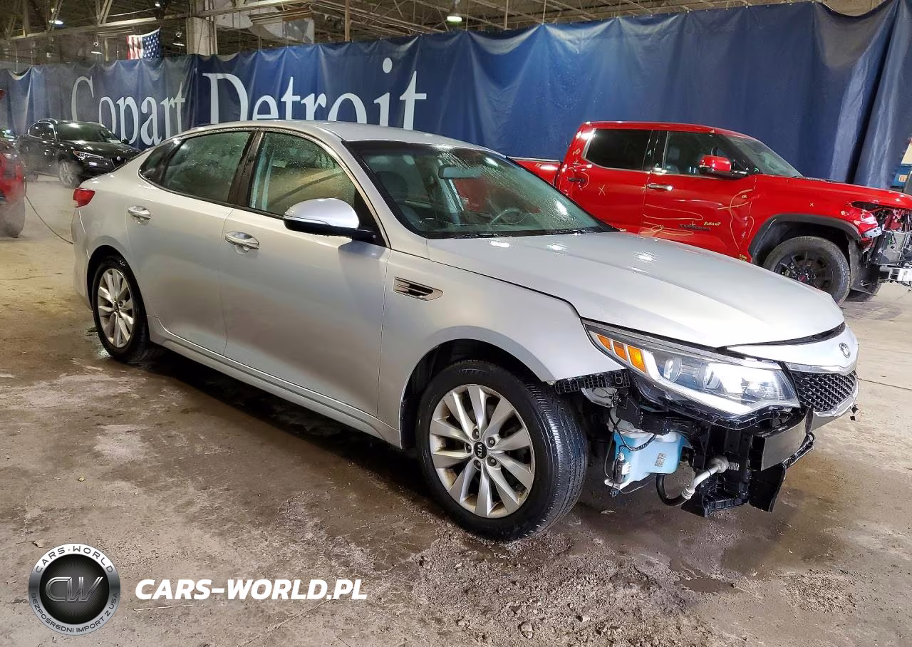 2017 Kia Optima Lx VIN:5XXGT4L36HG161708 - 4