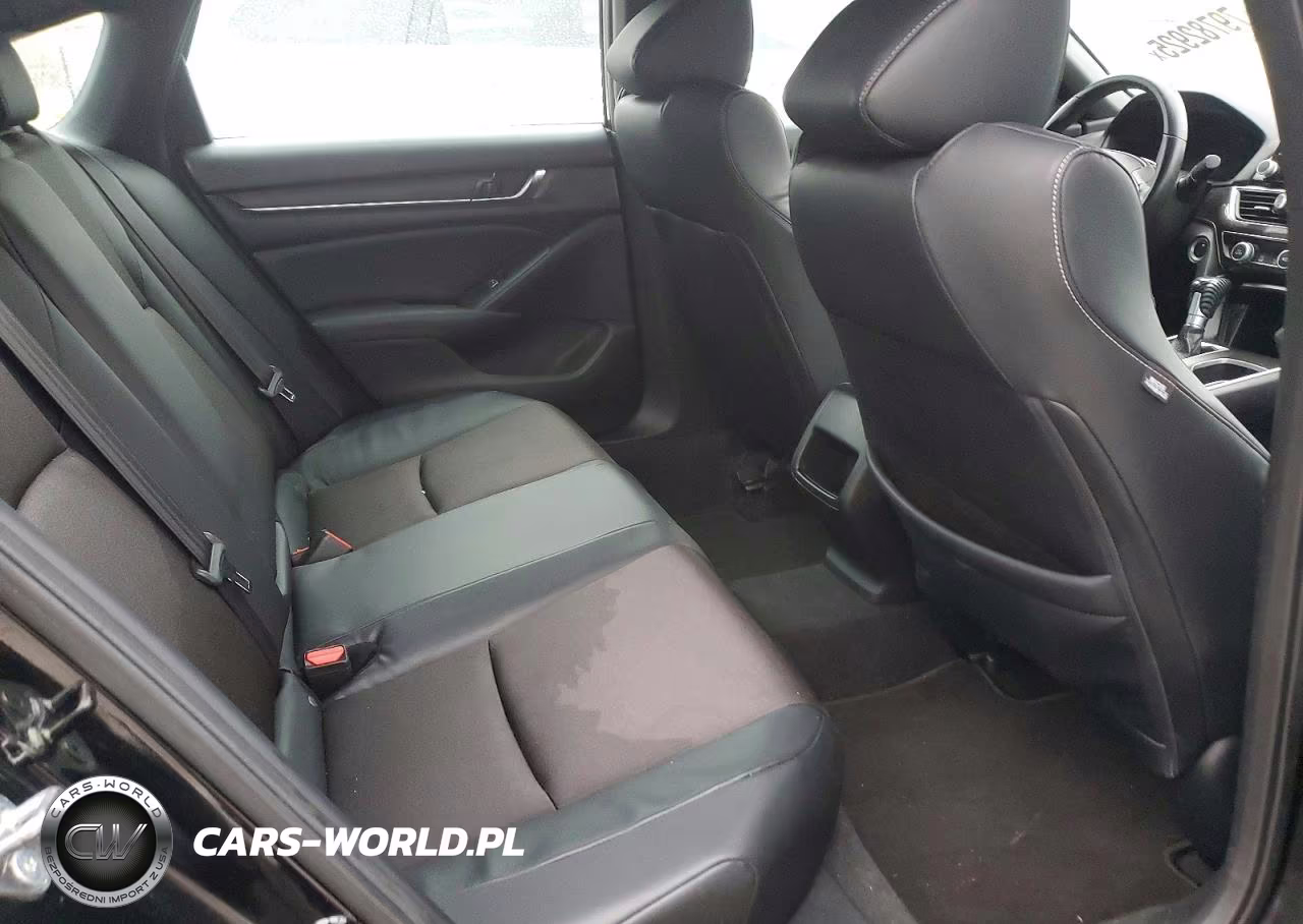 2018 Honda Accord Sport VIN:1HGCV1F39JA239727 - 10