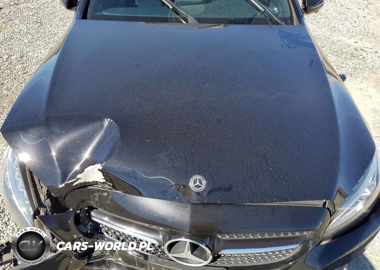 2018 Mercedes-Benz C 300 4Matic VIN:55SWF4KB2JU252297 - 11