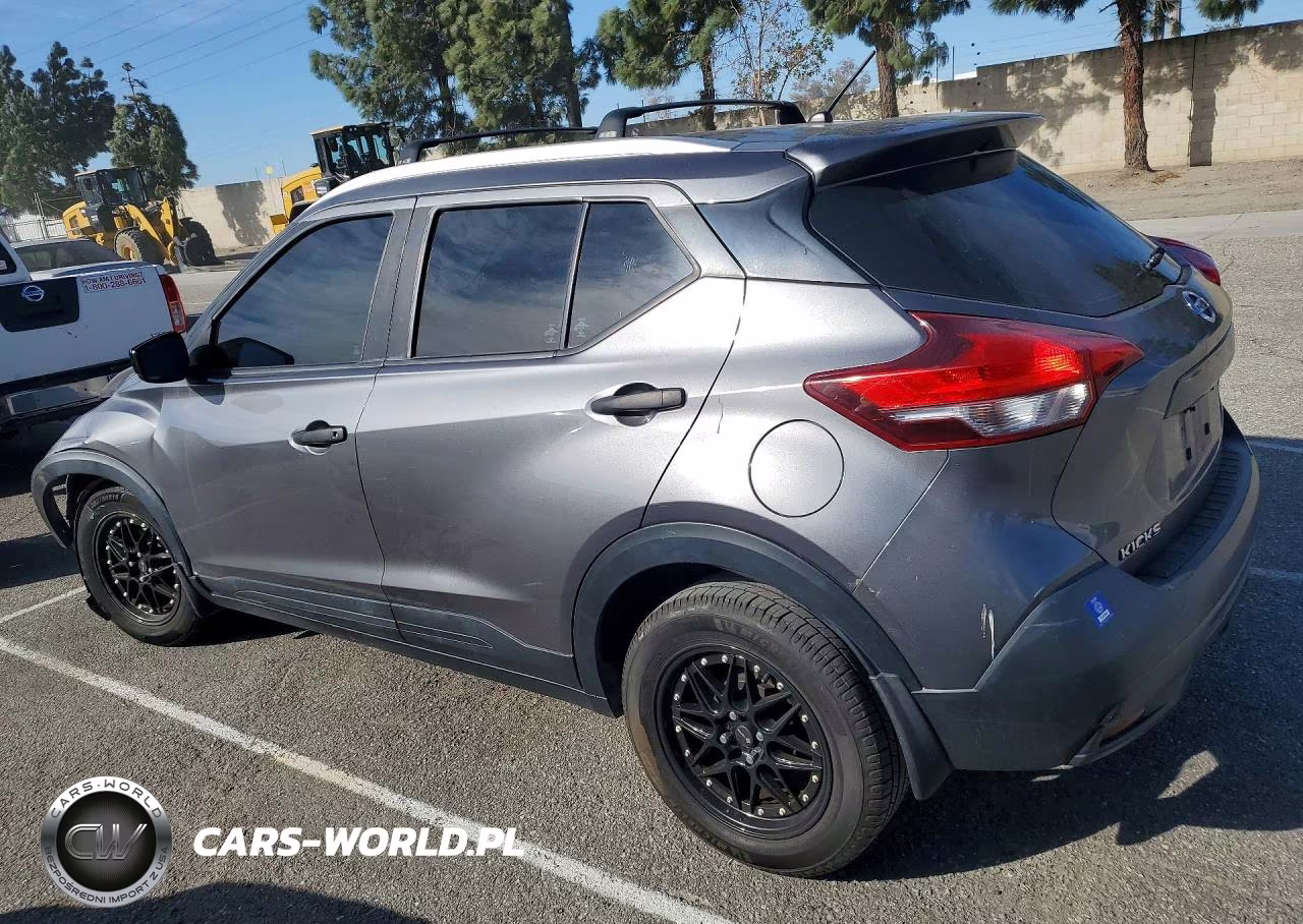 2019 Nissan Kicks S VIN:3N1CP5CU6KL535184 - 2