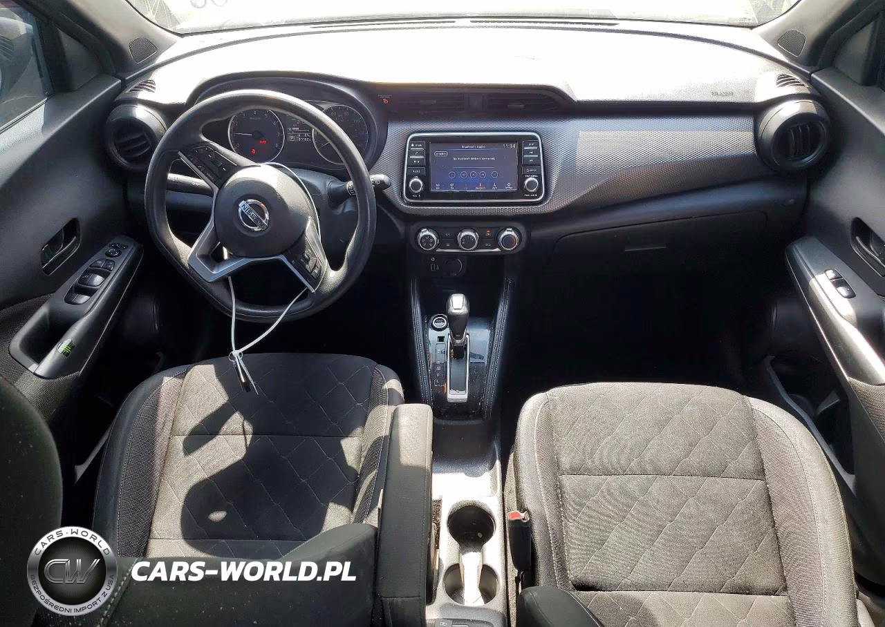 2019 Nissan Kicks S VIN:3N1CP5CU6KL535184 - 8